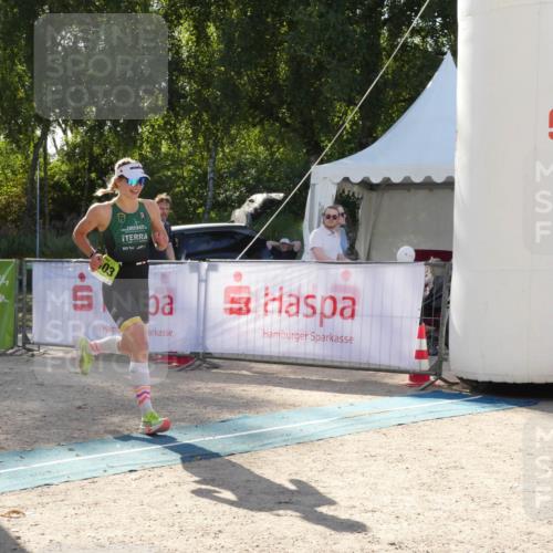 07.09.2025 - 19. Norderstedt Triathlon Zöllner http://msf.ph/oto/8792001 07.09.2025 16:13:51 Ziel 469, 1503 meine-sportfotos.de
