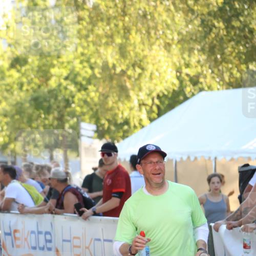 07.09.2025 - 19. Norderstedt Triathlon Zöllner http://msf.ph/oto/8792032 07.09.2025 16:35:17 Ziel 492, 905 meine-sportfotos.de