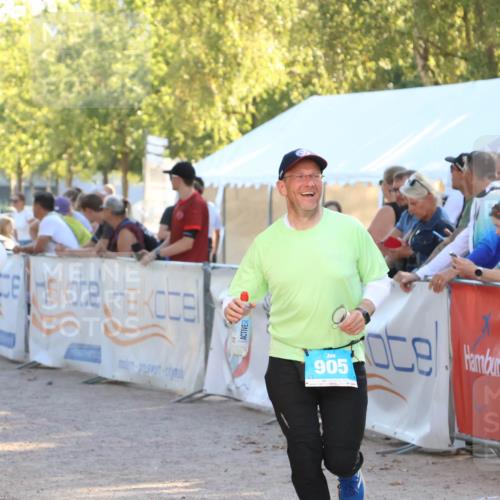 07.09.2025 - 19. Norderstedt Triathlon Zöllner http://msf.ph/oto/8792036 07.09.2025 16:35:18 Ziel 492, 905 meine-sportfotos.de