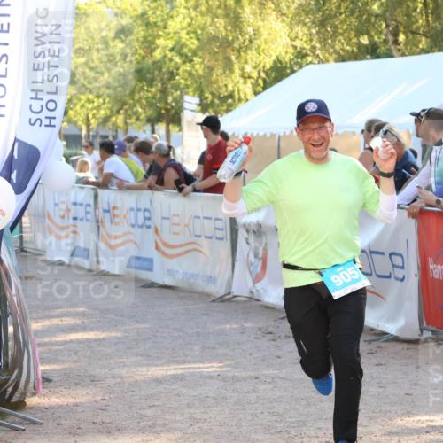 07.09.2025 - 19. Norderstedt Triathlon Zöllner http://msf.ph/oto/8792039 07.09.2025 16:35:19 Ziel 905 meine-sportfotos.de