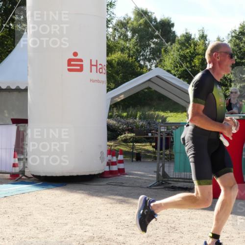 07.09.2025 - 19. Norderstedt Triathlon Zöllner http://msf.ph/oto/8792040 07.09.2025 16:15:47 Ziel 1483 meine-sportfotos.de
