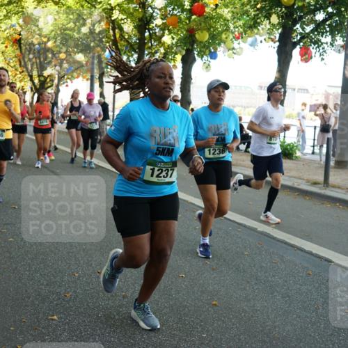 07.09.2025 - BARMER Alsterlauf Yannick Fuchs http://msf.ph/oto/8792041 07.09.2025 11:39:11 Laufen 1184, 8116, 8474, 5, 1237, 1236, 870 meine-sportfotos.de
