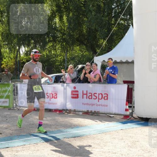 07.09.2025 - 19. Norderstedt Triathlon Zöllner http://msf.ph/oto/8792058 07.09.2025 16:17:08 Ziel 514 meine-sportfotos.de