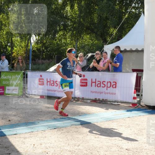 07.09.2025 - 19. Norderstedt Triathlon Zöllner http://msf.ph/oto/8792075 07.09.2025 16:17:14 Ziel 444, 514 meine-sportfotos.de