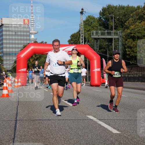 07.09.2025 - BARMER Alsterlauf Yannick Fuchs http://msf.ph/oto/8792088 07.09.2025 09:42:16 Laufen 2147, 8432 meine-sportfotos.de