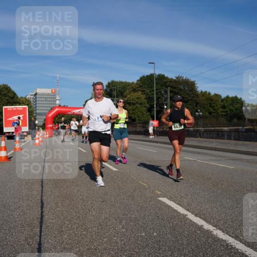 07.09.2025 - BARMER Alsterlauf Yannick Fuchs http://msf.ph/oto/8792130 07.09.2025 09:42:18 Laufen 2147, 8432 meine-sportfotos.de