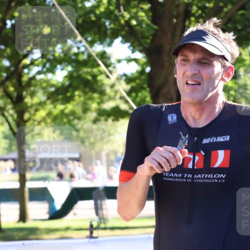 07.09.2025 - 19. Norderstedt Triathlon Zöllner http://msf.ph/oto/8792142 07.09.2025 16:35:48 Ziel 439, 526, 1064, 1600 meine-sportfotos.de