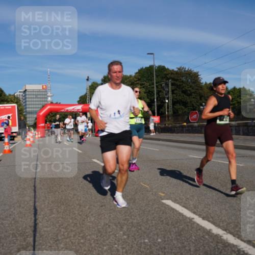 07.09.2025 - BARMER Alsterlauf Yannick Fuchs http://msf.ph/oto/8792145 07.09.2025 09:42:18 Laufen  meine-sportfotos.de