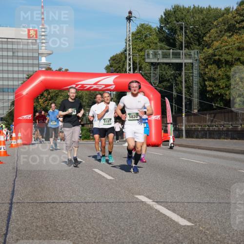 07.09.2025 - BARMER Alsterlauf Yannick Fuchs http://msf.ph/oto/8792172 07.09.2025 09:42:19 Laufen 5823, 5187, 5820 meine-sportfotos.de