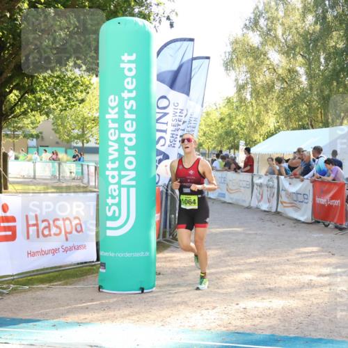 07.09.2025 - 19. Norderstedt Triathlon Zöllner http://msf.ph/oto/8792177 07.09.2025 16:35:52 Ziel 439, 526, 1064 meine-sportfotos.de
