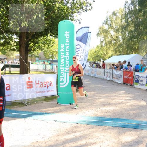 07.09.2025 - 19. Norderstedt Triathlon Zöllner http://msf.ph/oto/8792180 07.09.2025 16:35:53 Ziel 439, 526, 1064 meine-sportfotos.de
