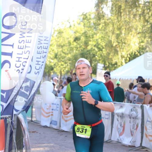 07.09.2025 - 19. Norderstedt Triathlon Zöllner http://msf.ph/oto/8792183 07.09.2025 16:35:58 Ziel 531, 1064 meine-sportfotos.de