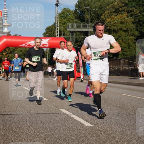 07.09.2025 - BARMER Alsterlauf Yannick Fuchs http://msf.ph/oto/8792206 07.09.2025 09:42:21 Laufen 5823, 582, 1029, 5187 meine-sportfotos.de