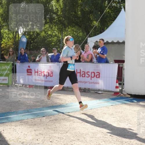 07.09.2025 - 19. Norderstedt Triathlon Zöllner http://msf.ph/oto/8792243 07.09.2025 16:21:44 Ziel 379, 442 meine-sportfotos.de