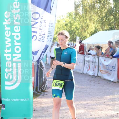 07.09.2025 - 19. Norderstedt Triathlon Zöllner http://msf.ph/oto/8792262 07.09.2025 16:36:31 Ziel 482, 1085 meine-sportfotos.de