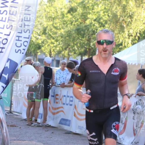 07.09.2025 - 19. Norderstedt Triathlon Zöllner http://msf.ph/oto/8792279 07.09.2025 16:36:43 Ziel 483 meine-sportfotos.de