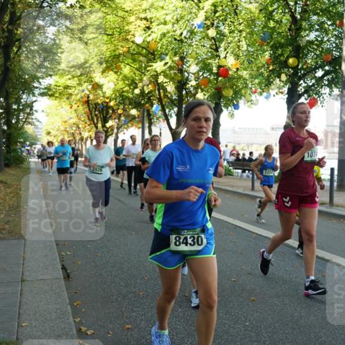 07.09.2025 - BARMER Alsterlauf Yannick Fuchs http://msf.ph/oto/8792281 07.09.2025 11:39:27 Laufen 2926, 20, 8430, 1254, 1074 meine-sportfotos.de