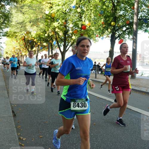 07.09.2025 - BARMER Alsterlauf Yannick Fuchs http://msf.ph/oto/8792285 07.09.2025 11:39:27 Laufen 123, 2926, 2927, 136, 8430, 1254 meine-sportfotos.de
