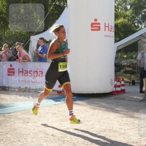 07.09.2025 - 19. Norderstedt Triathlon Zöllner http://msf.ph/oto/8792301 07.09.2025 16:23:01 Ziel 1500 meine-sportfotos.de