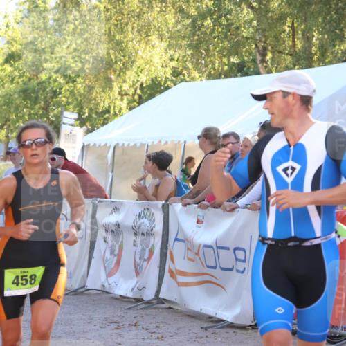 07.09.2025 - 19. Norderstedt Triathlon Zöllner http://msf.ph/oto/8792309 07.09.2025 16:37:00 Ziel 458, 1565, 1571 meine-sportfotos.de