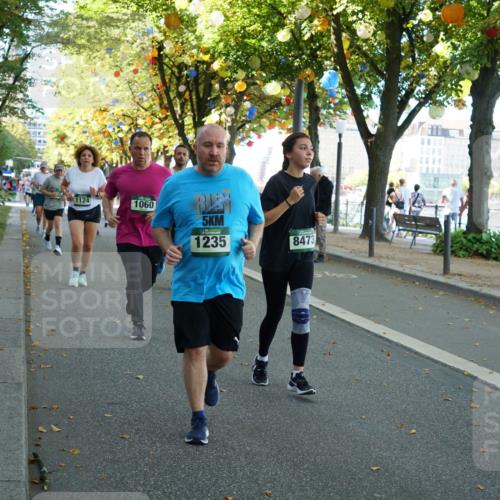 07.09.2025 - BARMER Alsterlauf Yannick Fuchs http://msf.ph/oto/8792331 07.09.2025 11:39:31 Laufen 1124, 1060, 5, 1235, 8473, 11111 meine-sportfotos.de