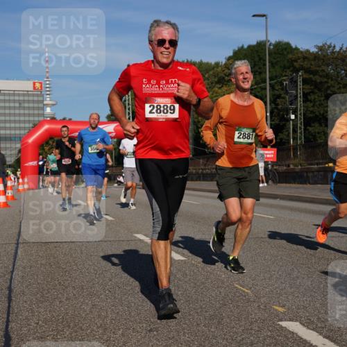 07.09.2025 - BARMER Alsterlauf Yannick Fuchs http://msf.ph/oto/8792359 07.09.2025 09:42:29 Laufen 4535, 356, 2889, 2881, 3818 meine-sportfotos.de