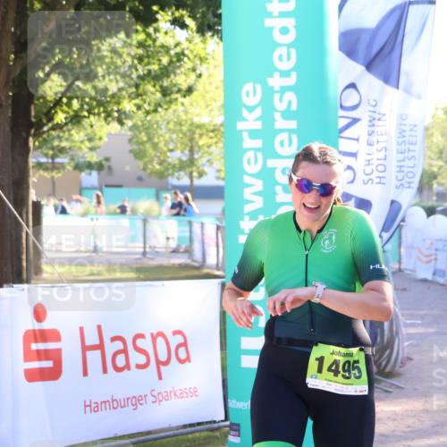 07.09.2025 - 19. Norderstedt Triathlon Zöllner http://msf.ph/oto/8792362 07.09.2025 16:37:13 Ziel 530, 1065, 1495 meine-sportfotos.de