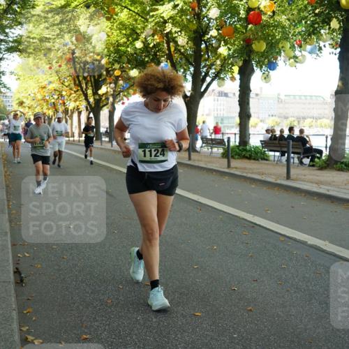 07.09.2025 - BARMER Alsterlauf Yannick Fuchs http://msf.ph/oto/8792367 07.09.2025 11:39:34 Laufen 1102, 1124 meine-sportfotos.de