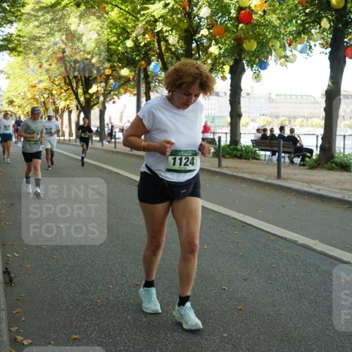 07.09.2025 - BARMER Alsterlauf Yannick Fuchs http://msf.ph/oto/8792380 07.09.2025 11:39:35 Laufen 1124 meine-sportfotos.de