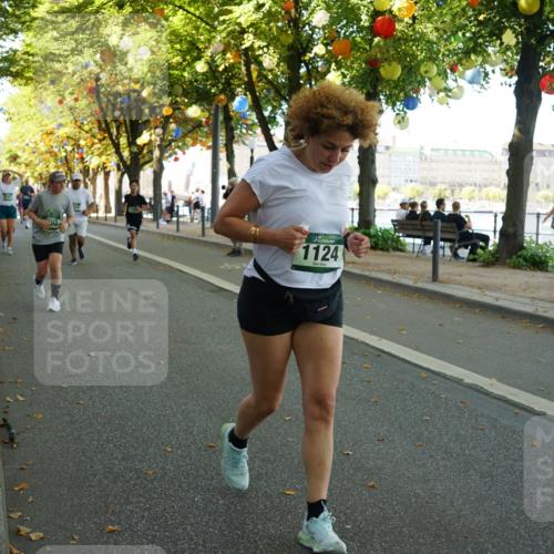 07.09.2025 - BARMER Alsterlauf Yannick Fuchs http://msf.ph/oto/8792385 07.09.2025 11:39:35 Laufen 1124 meine-sportfotos.de