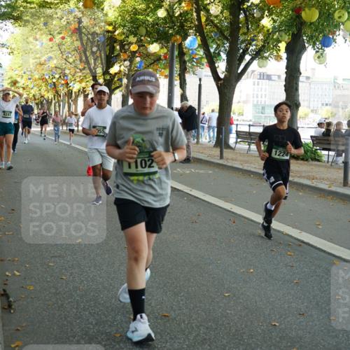 07.09.2025 - BARMER Alsterlauf Yannick Fuchs http://msf.ph/oto/8792400 07.09.2025 11:39:37 Laufen 8241, 055, 102, 1224 meine-sportfotos.de