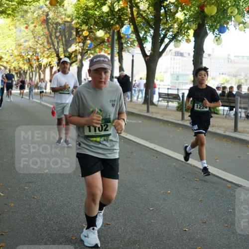 07.09.2025 - BARMER Alsterlauf Yannick Fuchs http://msf.ph/oto/8792405 07.09.2025 11:39:37 Laufen 8241, 055, 1102, 19, 1224 meine-sportfotos.de