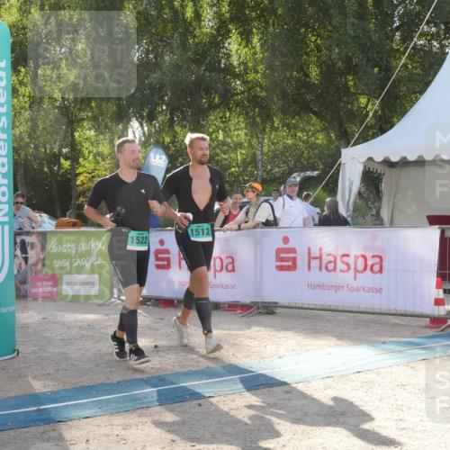 07.09.2025 - 19. Norderstedt Triathlon Zöllner http://msf.ph/oto/8792408 07.09.2025 16:25:07 Ziel 550, 1508, 1512, 1522 meine-sportfotos.de