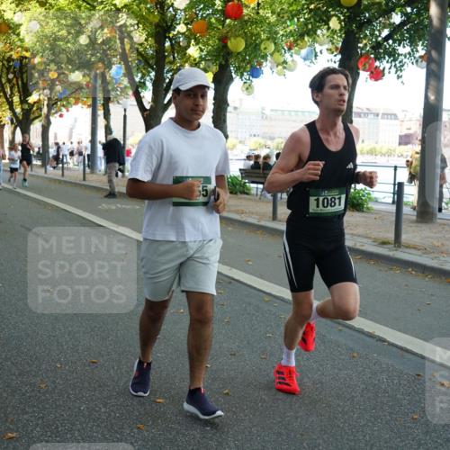 07.09.2025 - BARMER Alsterlauf Yannick Fuchs http://msf.ph/oto/8792439 07.09.2025 11:39:40 Laufen 8241, 55, 1081 meine-sportfotos.de