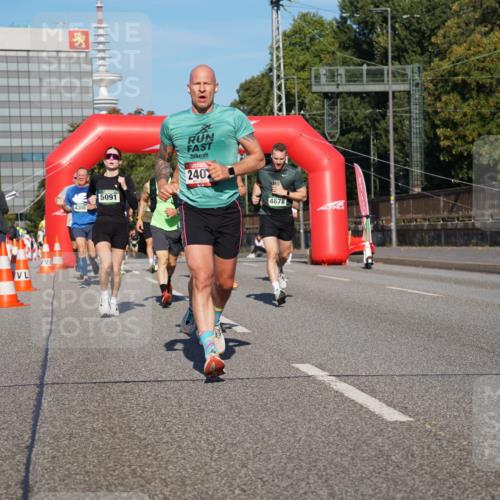 07.09.2025 - BARMER Alsterlauf Yannick Fuchs http://msf.ph/oto/8792456 07.09.2025 09:42:34 Laufen 50, 4308, 5091, 240, 4678 meine-sportfotos.de