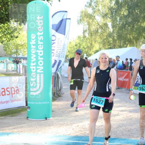 07.09.2025 - 19. Norderstedt Triathlon Zöllner http://msf.ph/oto/8792476 07.09.2025 16:37:27 Ziel 1527, 1533, 1591, 1624 meine-sportfotos.de