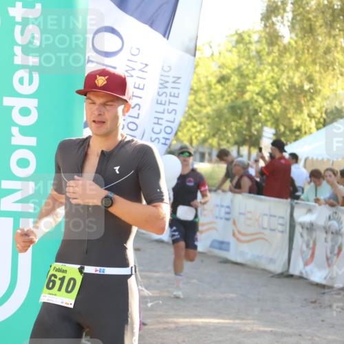 07.09.2025 - 19. Norderstedt Triathlon Zöllner http://msf.ph/oto/8792498 07.09.2025 16:37:36 Ziel 1051, 1610 meine-sportfotos.de