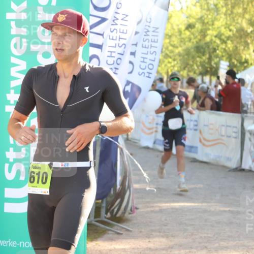 07.09.2025 - 19. Norderstedt Triathlon Zöllner http://msf.ph/oto/8792501 07.09.2025 16:37:36 Ziel 1051, 1610 meine-sportfotos.de