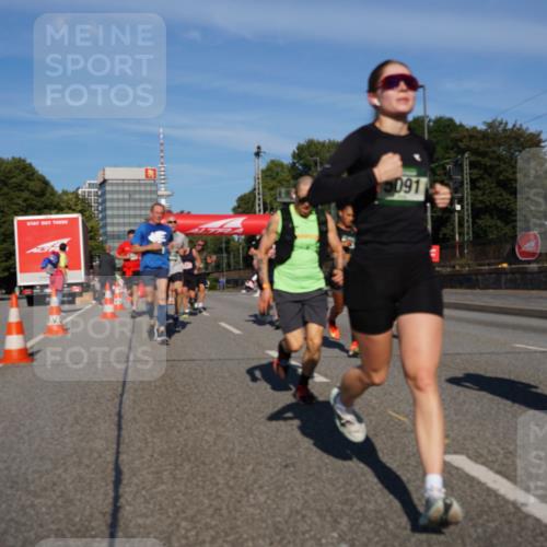 07.09.2025 - BARMER Alsterlauf Yannick Fuchs http://msf.ph/oto/8792502 07.09.2025 09:42:38 Laufen 091, 4678 meine-sportfotos.de