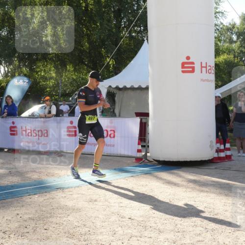 07.09.2025 - 19. Norderstedt Triathlon Zöllner http://msf.ph/oto/8792529 07.09.2025 16:27:47 Ziel 497, 1523, 1528 meine-sportfotos.de