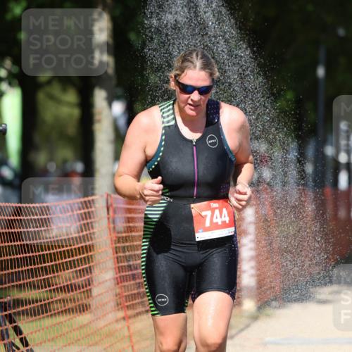 07.09.2025 - 19. Norderstedt Triathlon Michael Strokosch http://msf.ph/oto/8792545 07.09.2025 13:38:58 Laufen 358, 360, 744, 1271 meine-sportfotos.de