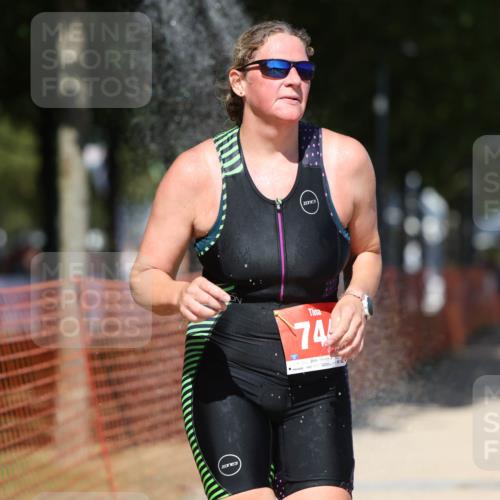 07.09.2025 - 19. Norderstedt Triathlon Michael Strokosch http://msf.ph/oto/8792563 07.09.2025 13:38:59 Laufen 357, 358, 360, 744, 1271 meine-sportfotos.de