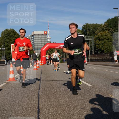 07.09.2025 - BARMER Alsterlauf Yannick Fuchs http://msf.ph/oto/8792569 07.09.2025 09:42:41 Laufen 22, 4481, 5230 meine-sportfotos.de