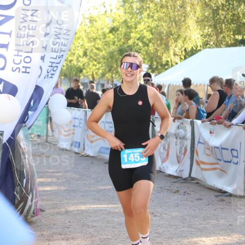 07.09.2025 - 19. Norderstedt Triathlon Zöllner http://msf.ph/oto/8792580 07.09.2025 16:37:53 Ziel 449, 1453 meine-sportfotos.de