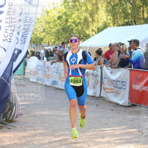 07.09.2025 - 19. Norderstedt Triathlon Zöllner http://msf.ph/oto/8792612 07.09.2025 16:38:09 Ziel 1068, 1563 meine-sportfotos.de