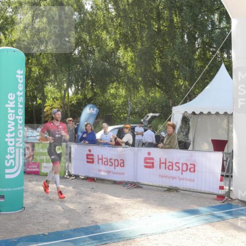 07.09.2025 - 19. Norderstedt Triathlon Zöllner http://msf.ph/oto/8792636 07.09.2025 16:28:37 Ziel 487, 507, 1534 meine-sportfotos.de