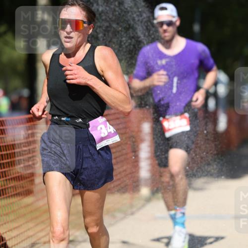 07.09.2025 - 19. Norderstedt Triathlon Michael Strokosch http://msf.ph/oto/8792643 07.09.2025 13:39:24 Laufen 346, 805, 1388 meine-sportfotos.de