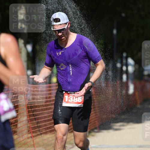 07.09.2025 - 19. Norderstedt Triathlon Michael Strokosch http://msf.ph/oto/8792646 07.09.2025 13:39:24 Laufen 346, 805, 1388 meine-sportfotos.de