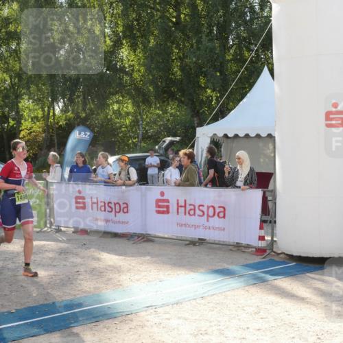 07.09.2025 - 19. Norderstedt Triathlon Zöllner http://msf.ph/oto/8792673 07.09.2025 16:29:10 Ziel 1498 meine-sportfotos.de