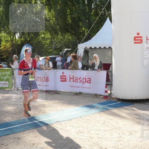 07.09.2025 - 19. Norderstedt Triathlon Zöllner http://msf.ph/oto/8792678 07.09.2025 16:29:10 Ziel 1498 meine-sportfotos.de
